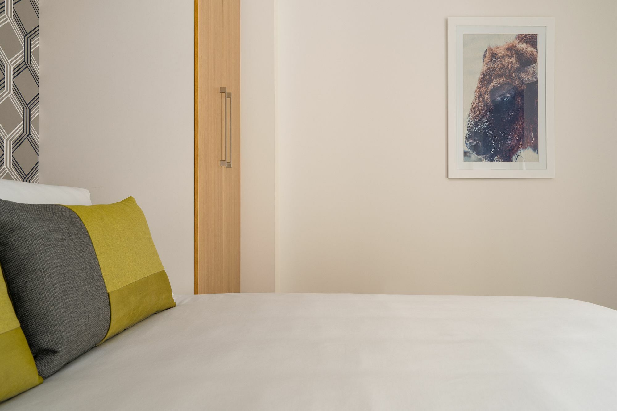 Desirable 1br In Quartier Des Spectacles By Sonder * Montreal