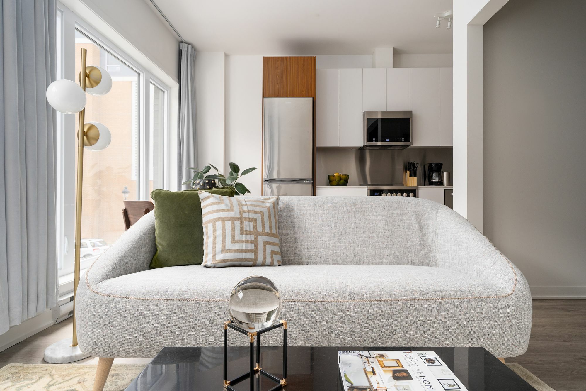 Desirable 1br In Quartier Des Spectacles By Sonder
