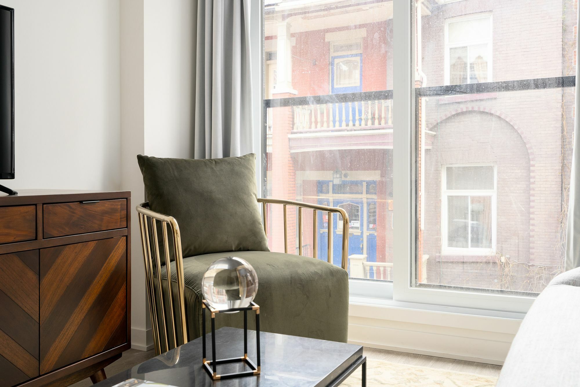 Desirable 1br In Quartier Des Spectacles By Sonder Apartment